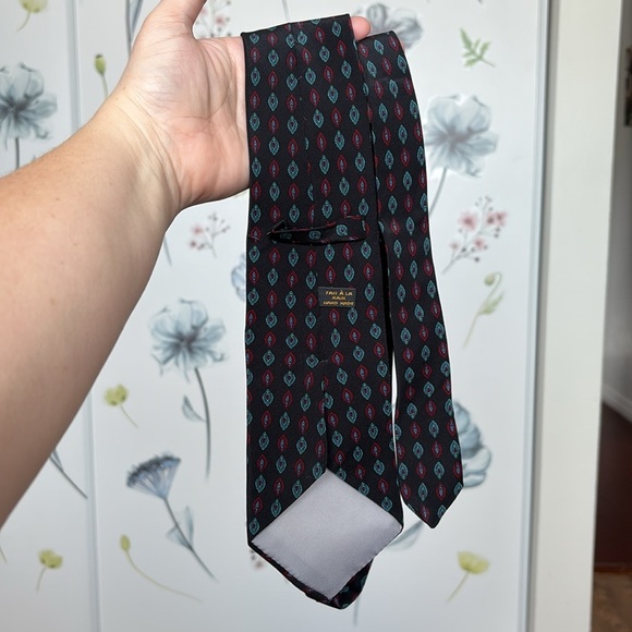 Harry Rosen tie - Picture 3 of 5